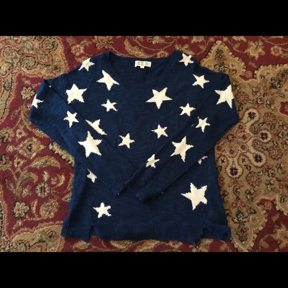 Pink Rose Sweaters - Pink Rose Sweater Blue with Cream Stars.  EUC.